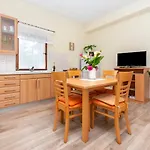 Sandra 罗维尼