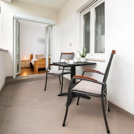 Apartment Sandra *