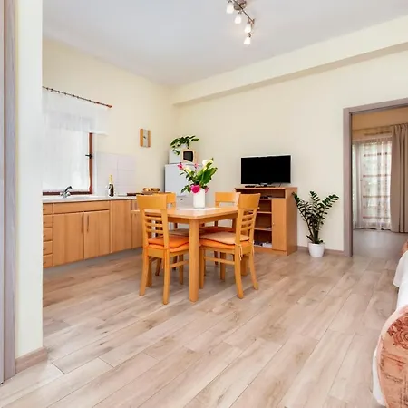 Apartment Sandra *